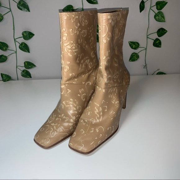 Greenwich Village Leather Heeled Boots Size 5.5 Tan Floral Mid Calf‎ Square Toe - Picture 2 of 10